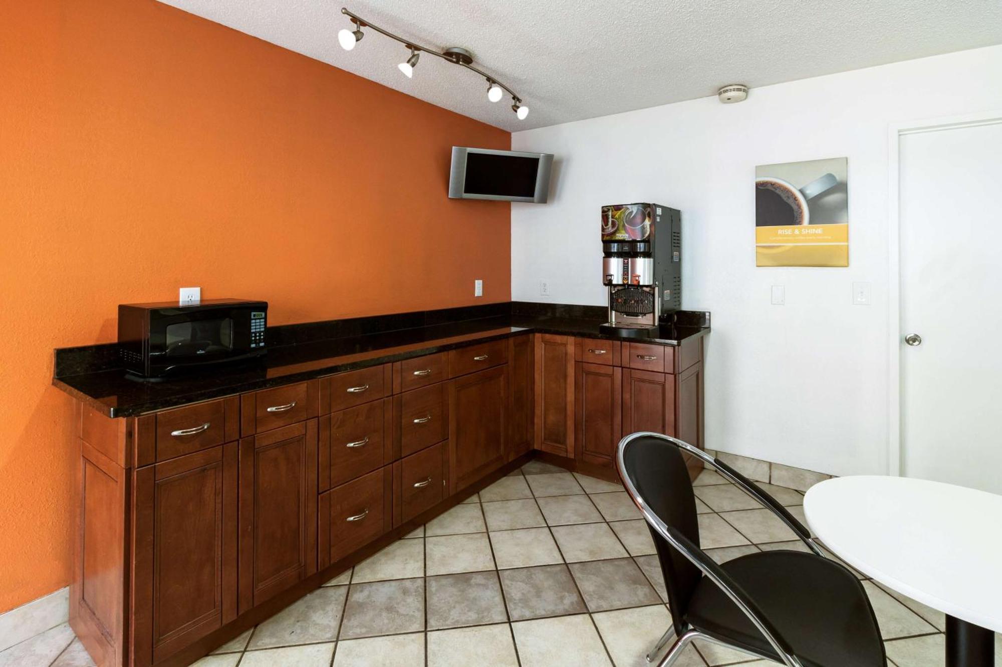 Motel 6-Dayton, Oh - Englewood Екстер'єр фото