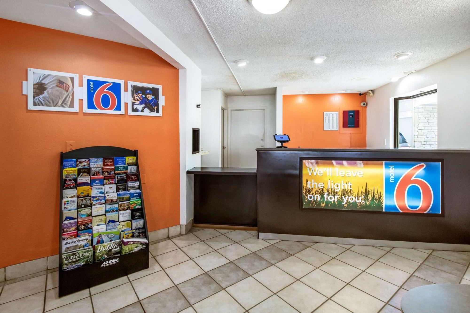 Motel 6-Dayton, Oh - Englewood Екстер'єр фото